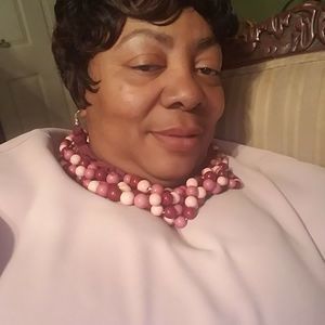 Meet your Posher, Bertha